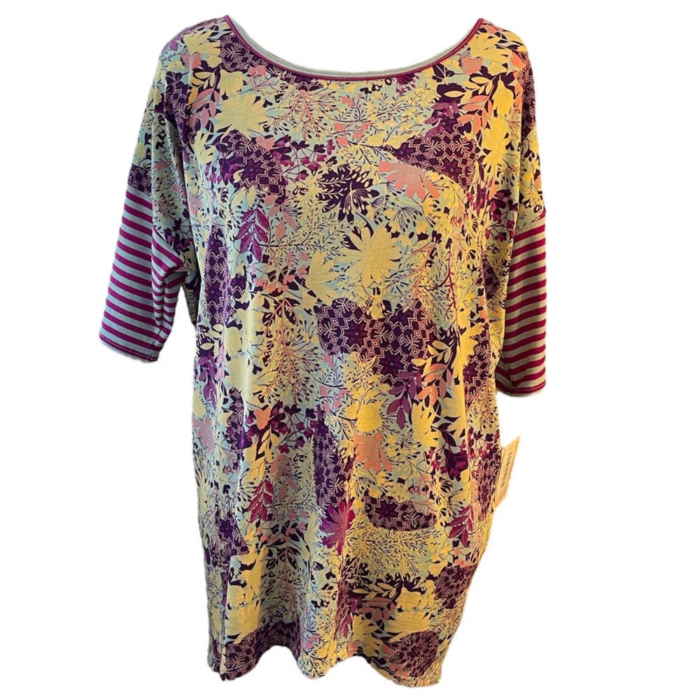 LuLaRoe Irma Tunic